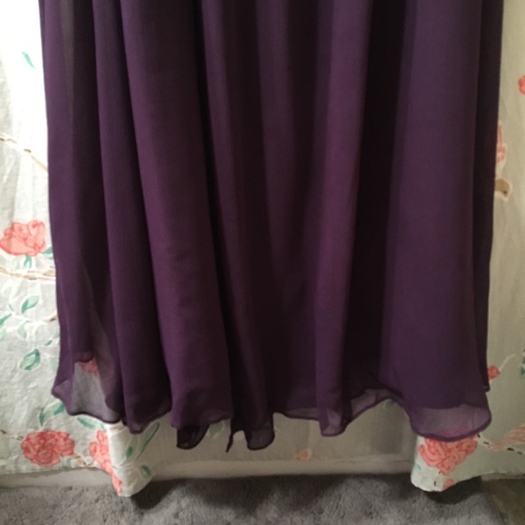 Vera Wang Long Chiffon Halter Bridesmaid Dress - Picture 4 of 6